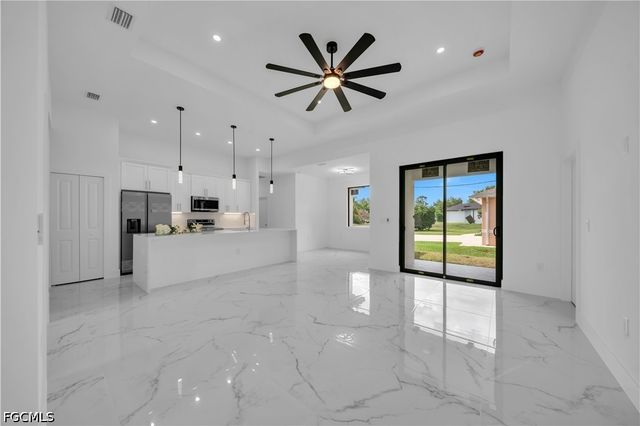 506 W 5th ST, Lehigh Acres, FL 33972