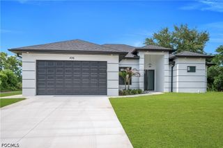 506 W 5th ST, Lehigh Acres, FL 33972