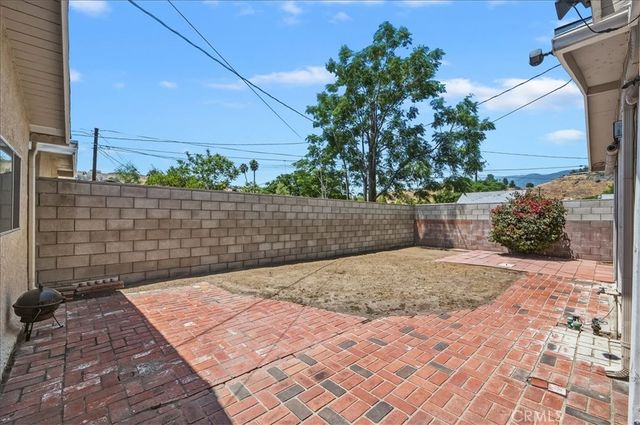 3524 N Stoddard, San Bernardino, CA 92405