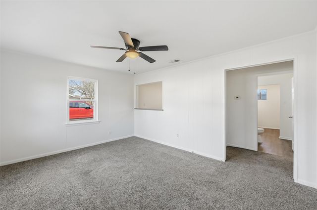 318 Methodist Street, Red Oak, TX 75154