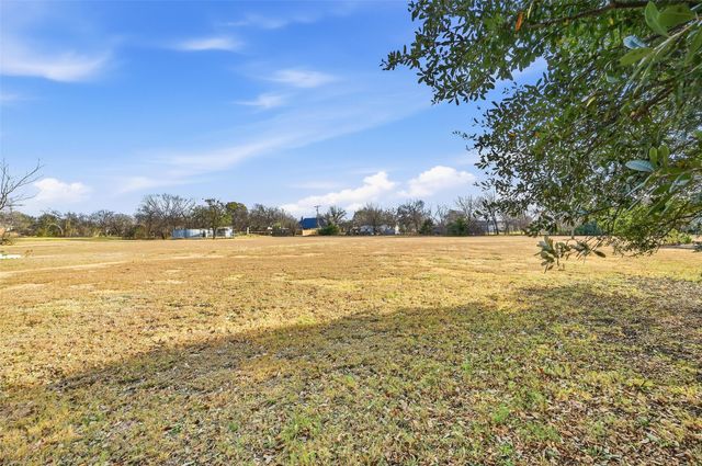 318 Methodist Street, Red Oak, TX 75154