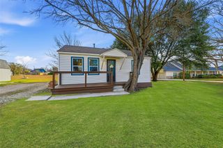 318 Methodist Street, Red Oak, TX 75154