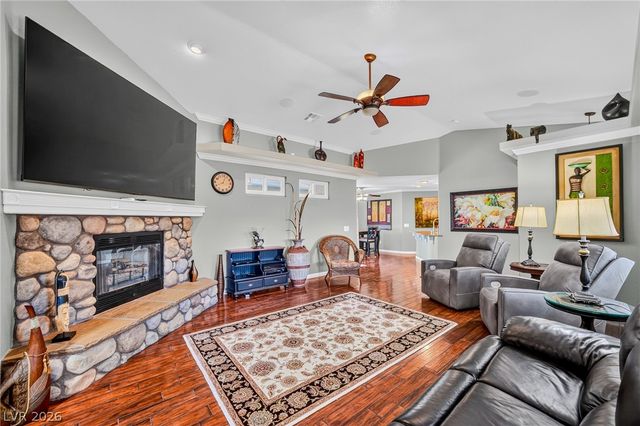 4700 Honey Locust Drive, Pahrump, NV 89061