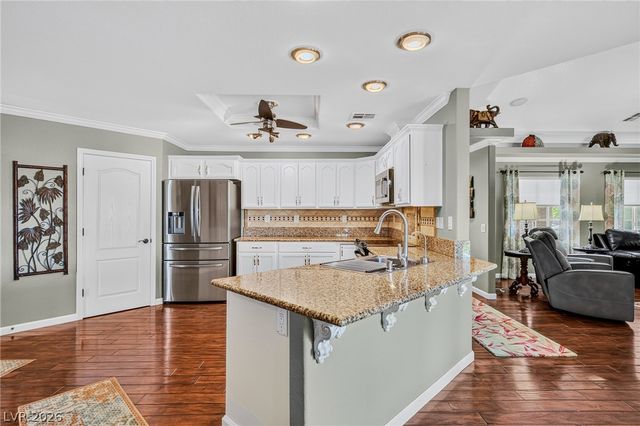 4700 Honey Locust Drive, Pahrump, NV 89061