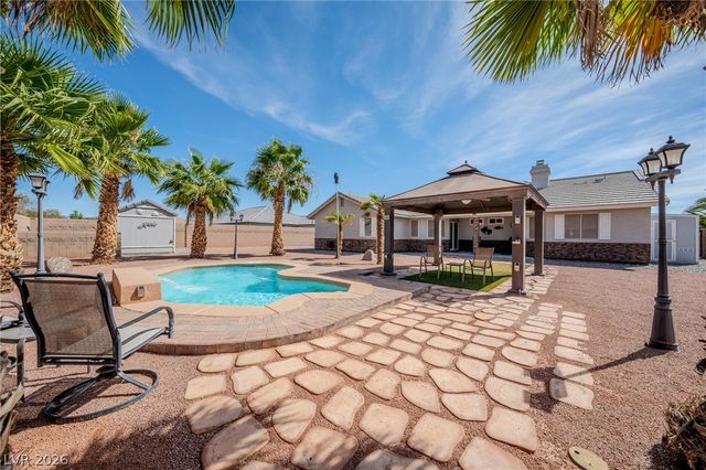 4700 Honey Locust Drive, Pahrump, NV 89061