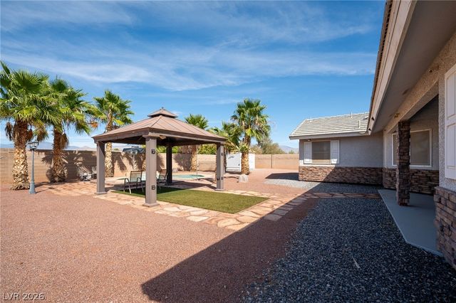 4700 Honey Locust Drive, Pahrump, NV 89061