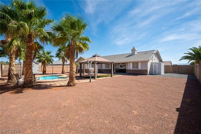 4700 Honey Locust Drive, Pahrump, NV 89061