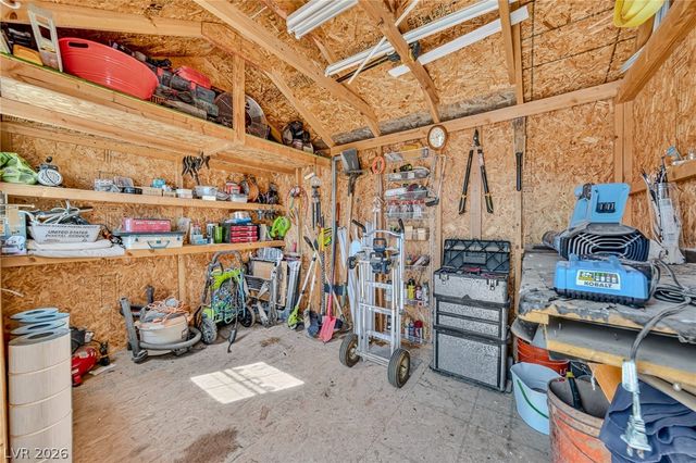 4700 Honey Locust Drive, Pahrump, NV 89061