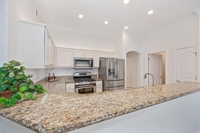 7652 Laguna Beach Way, Antelope, CA 95843