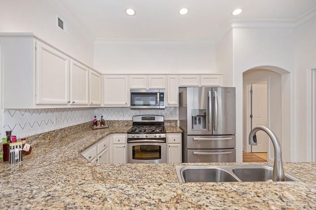 7652 Laguna Beach Way, Antelope, CA 95843