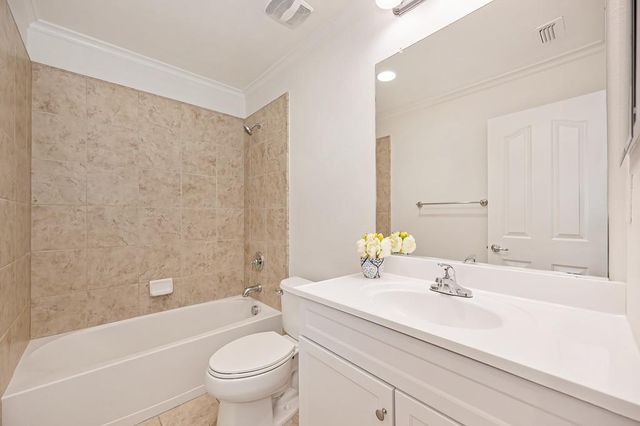 7652 Laguna Beach Way, Antelope, CA 95843
