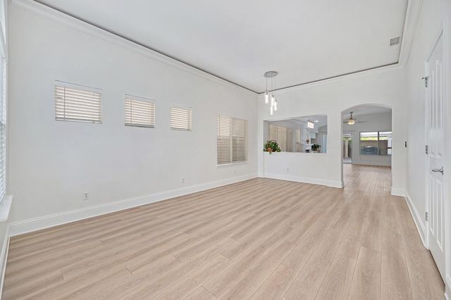 7652 Laguna Beach Way, Antelope, CA 95843