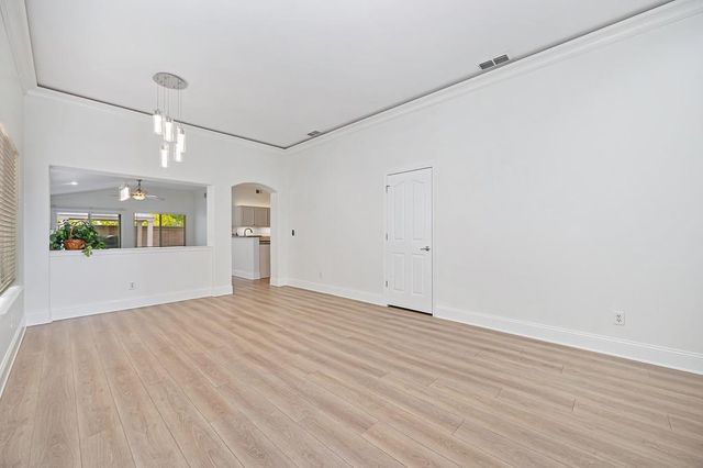 7652 Laguna Beach Way, Antelope, CA 95843