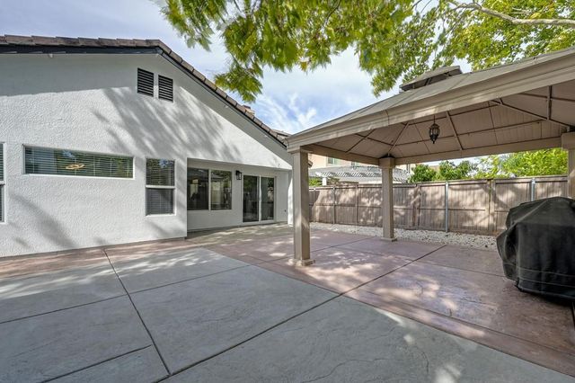 7652 Laguna Beach Way, Antelope, CA 95843