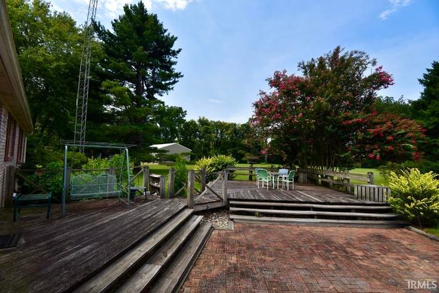6977 Boyer Road, Newburgh, IN 47630