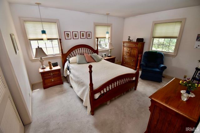 6977 Boyer Road, Newburgh, IN 47630