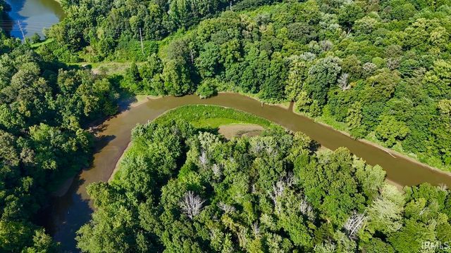 6977 Boyer Road, Newburgh, IN 47630