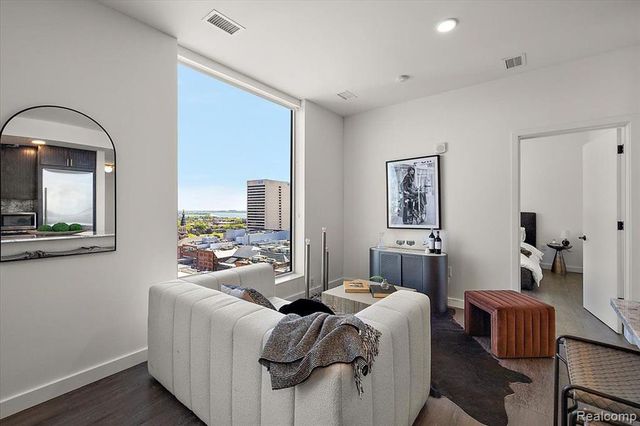 330 Gratiot Avenue 1503, Detroit, MI 48226