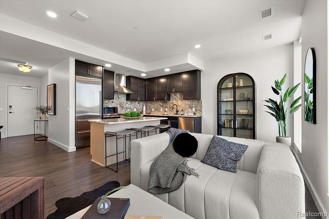 330 Gratiot Avenue 1503, Detroit, MI 48226