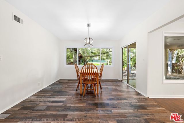 15543 Del Gado Drive, Sherman Oaks, CA 91403