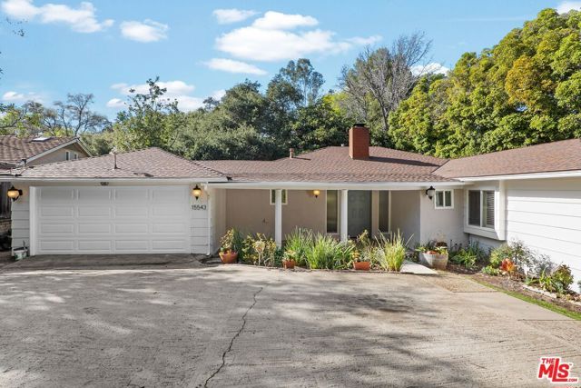 15543 Del Gado Drive, Sherman Oaks, CA 91403