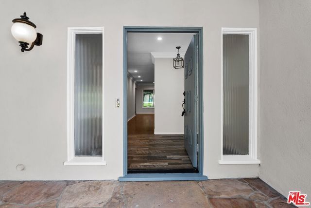 15543 Del Gado Drive, Sherman Oaks, CA 91403