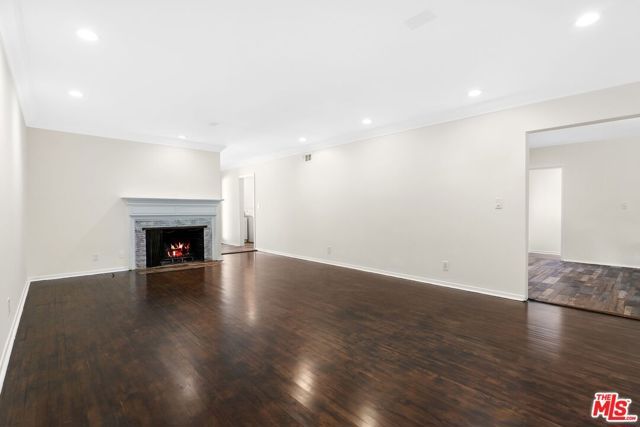 15543 Del Gado Drive, Sherman Oaks, CA 91403