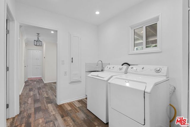 15543 Del Gado Drive, Sherman Oaks, CA 91403