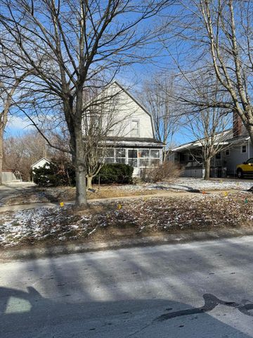 421 E Main Street, Fennville, MI 49408