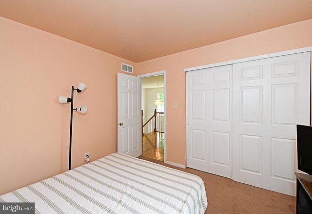 806 SAINT CHRISTOPHER LN, Philadelphia, PA 19116