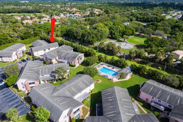 12416 Alternate A1a P2, Palm Beach Gardens, FL 33410