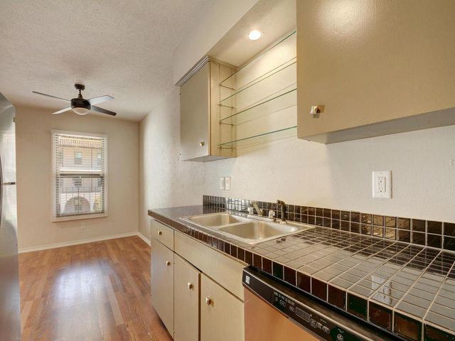 505 W 7th ST 202, Austin, TX 78701