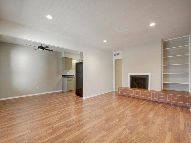505 W 7th ST 202, Austin, TX 78701