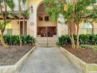 505 W 7th ST 202, Austin, TX 78701