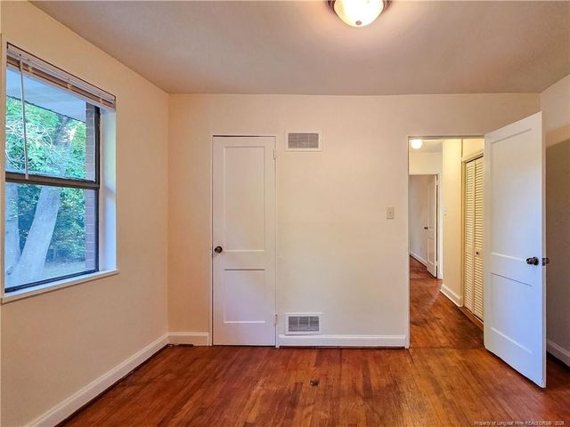 469 McRae Drive, Fayetteville, NC 28305
