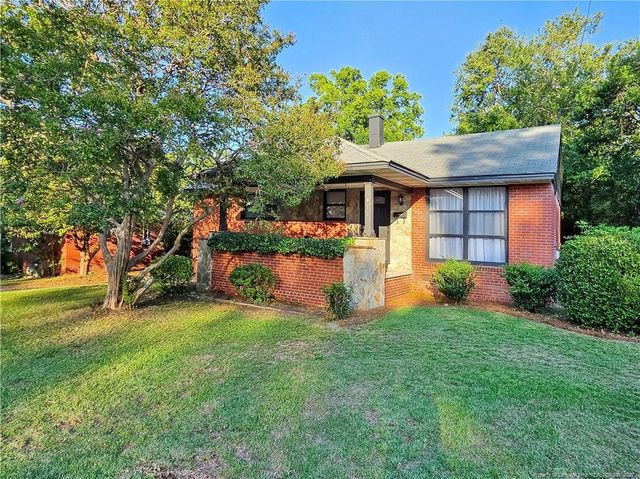 469 McRae Drive, Fayetteville, NC 28305