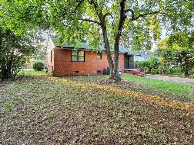 469 McRae Drive, Fayetteville, NC 28305