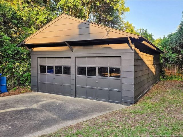 469 McRae Drive, Fayetteville, NC 28305