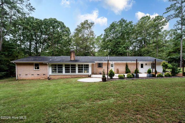 101 Boyd Lane, Southern Pines, NC 28387