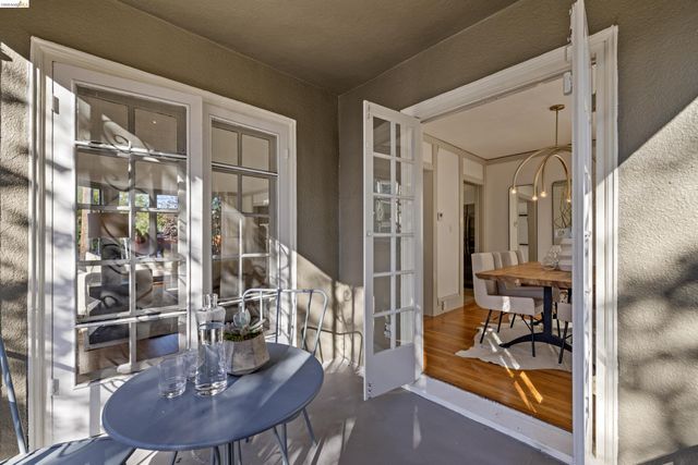 2935 Florence, Berkeley, CA 94705