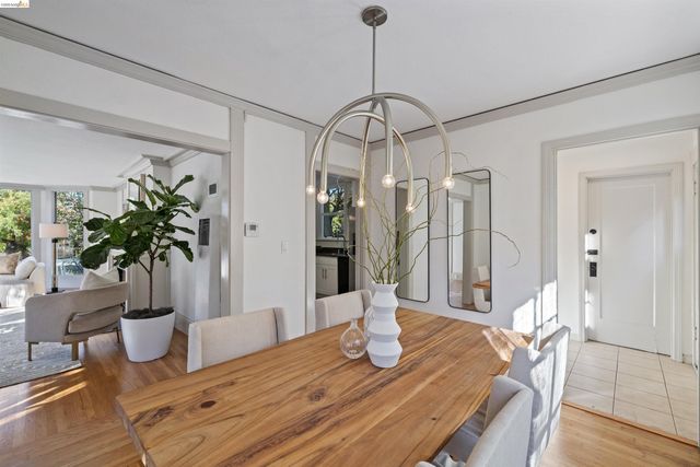 2935 Florence, Berkeley, CA 94705