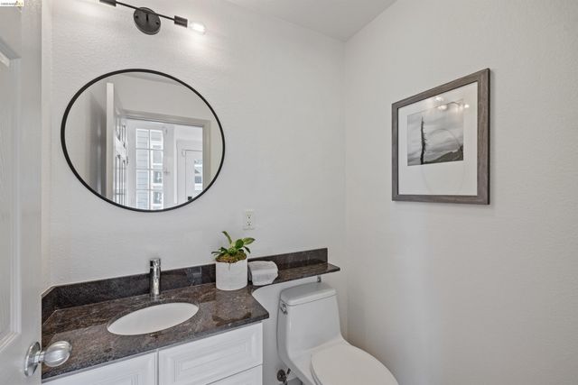2935 Florence, Berkeley, CA 94705