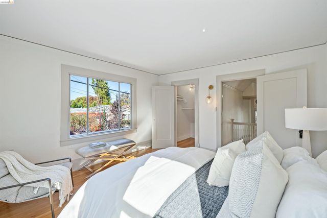 2935 Florence, Berkeley, CA 94705