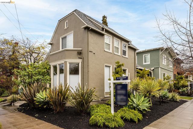 2935 Florence, Berkeley, CA 94705