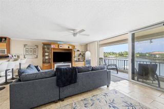 801 Palm Trail 10, Delray Beach, FL 33483