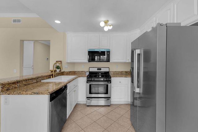40780 Breezy Pass Road A, Palm Desert, CA 92211