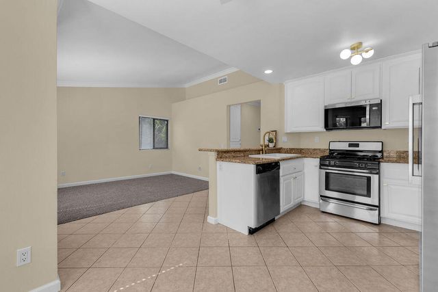 40780 Breezy Pass Road A, Palm Desert, CA 92211