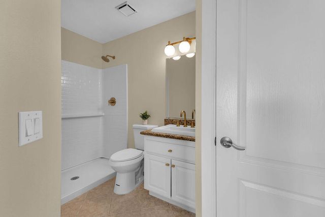 40780 Breezy Pass Road A, Palm Desert, CA 92211