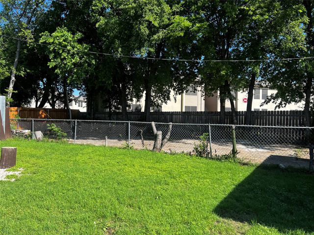 4217 Weber Street, Fort Worth, TX 76106