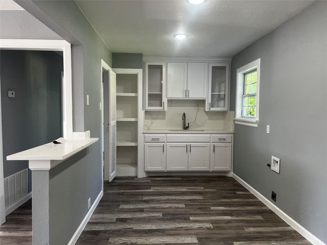 4217 Weber Street, Fort Worth, TX 76106